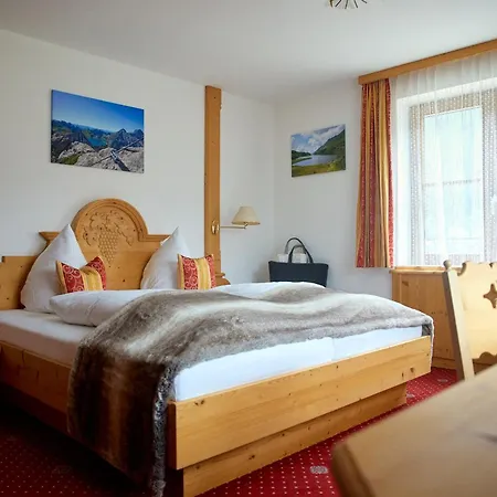 Hotel Montafon Moments 3*