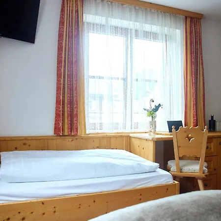 Hotel Montafon Moments 3*